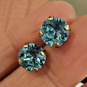 #Sabika Sapphire Fun Studs Antique Gold Setting